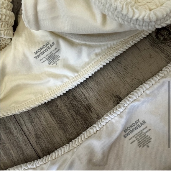 Monday Swimwear Sorrento Top and Palma Bottom in Ivory Crinkle - Picture 4 of 6